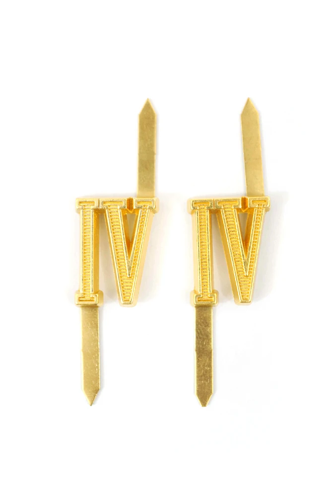 

WWII German Shoulder Boards cyphers Gold IV Dresden 18mm 2pcs