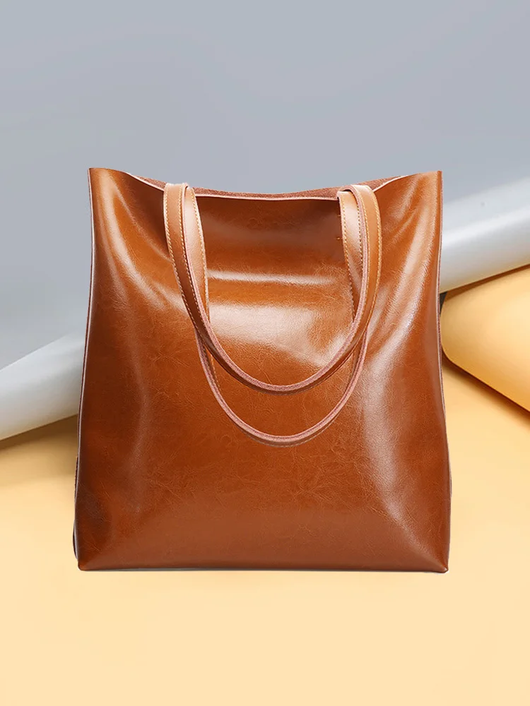 Сумка из натуральной воловьей кожи для женщин...