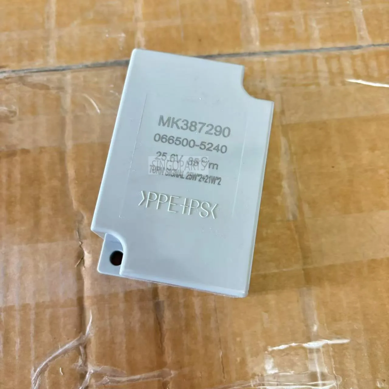 

Автомобильное реле поворота 24 В 6P MK387290 066500-5240 для предупреждения о опасности поворота MITSUBISHI