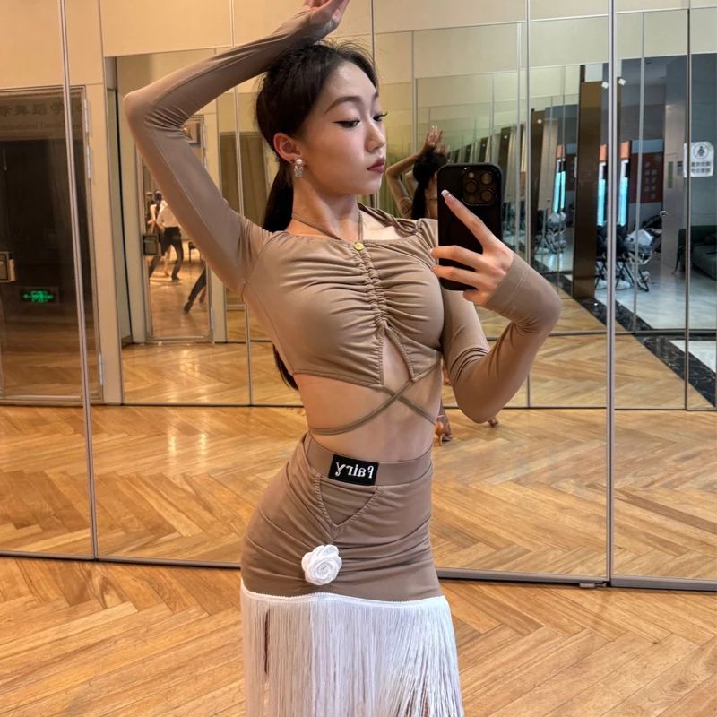 Женское платье для латиноамериканских танцев с длинным рукавом и юбкой бахромой