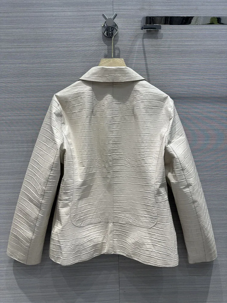 Рисунок 5 - Пиджак женский замшевый