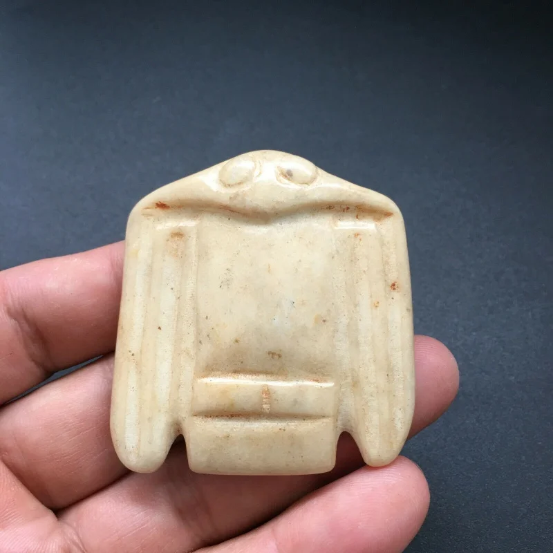 

Old China Red Mountain Culture Jade、Chicken Bone White Big Bird Pendant ， c406