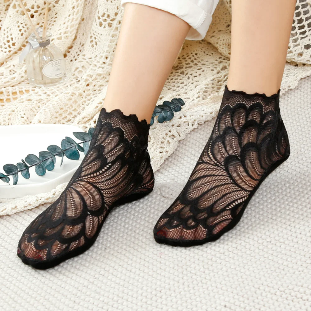 Women Lace Flower Mesh Socks Non-slip Invisible Liner Sock Female Elastic Comfy Thin Transparent Breathable Ankle Socks
