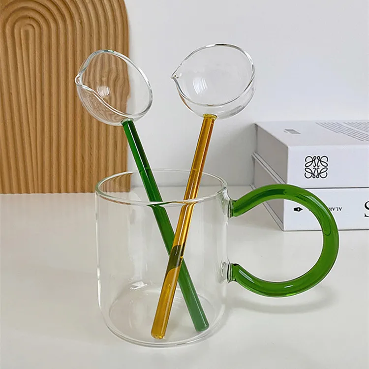 

Бесплатная доставка цветная прозрачная Высокая боросиликатная стеклянная ложка с длинной ручкой для кофе десертная ложка