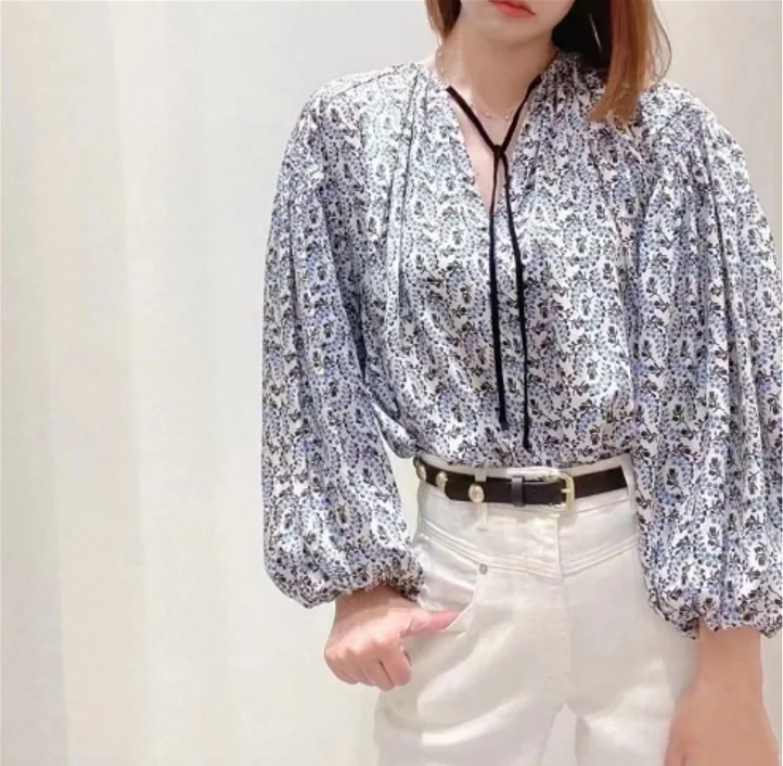 

New 2023 Early Autumn Loose Long-sleeved Printed Lace-up Shirt Women