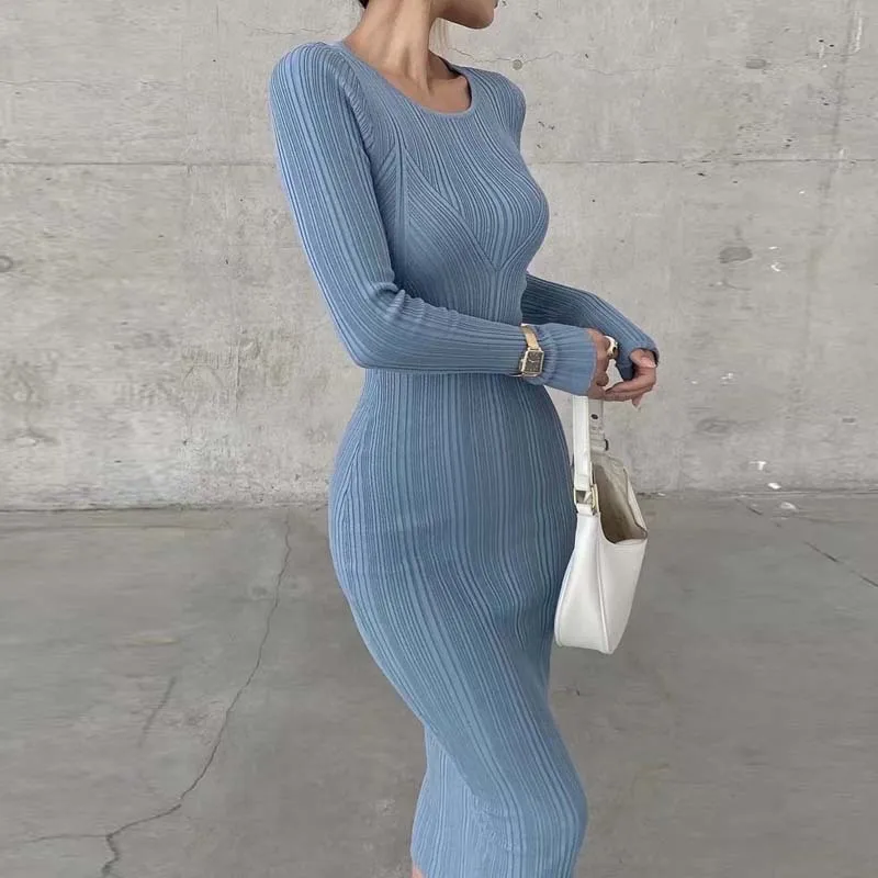 

Women's Knitted Long Skirt Autumn and Winter Round Neck Geometric Crochet Solid Color Tight Bag Hip Dress