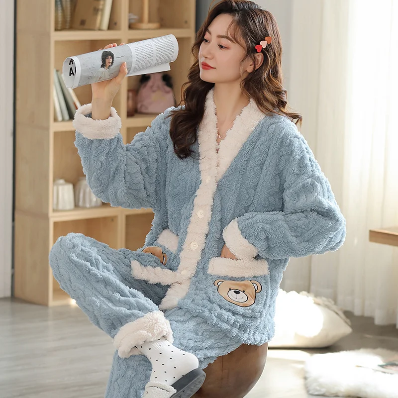 Pajamas Set Women Flannel Fleece Warm Sleepwear Winter Thick Thermal Sleepwear for Lady Full Length V-neck Home Clothes Pajamas