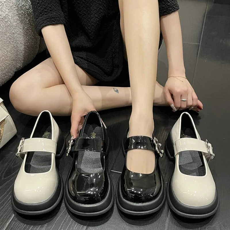 

Women Shoes 2022 Fashion Retro Hollow Out Breathable Mary Jane Shoes Comfortable Platform Shoes Pumps Women Shoes Zapatos Mujer