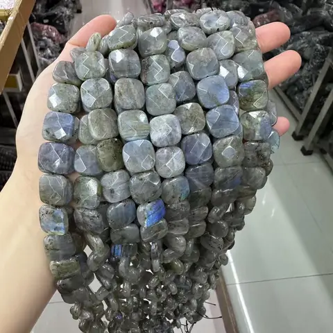 Лабрадорит бусины квадратные 15 мм