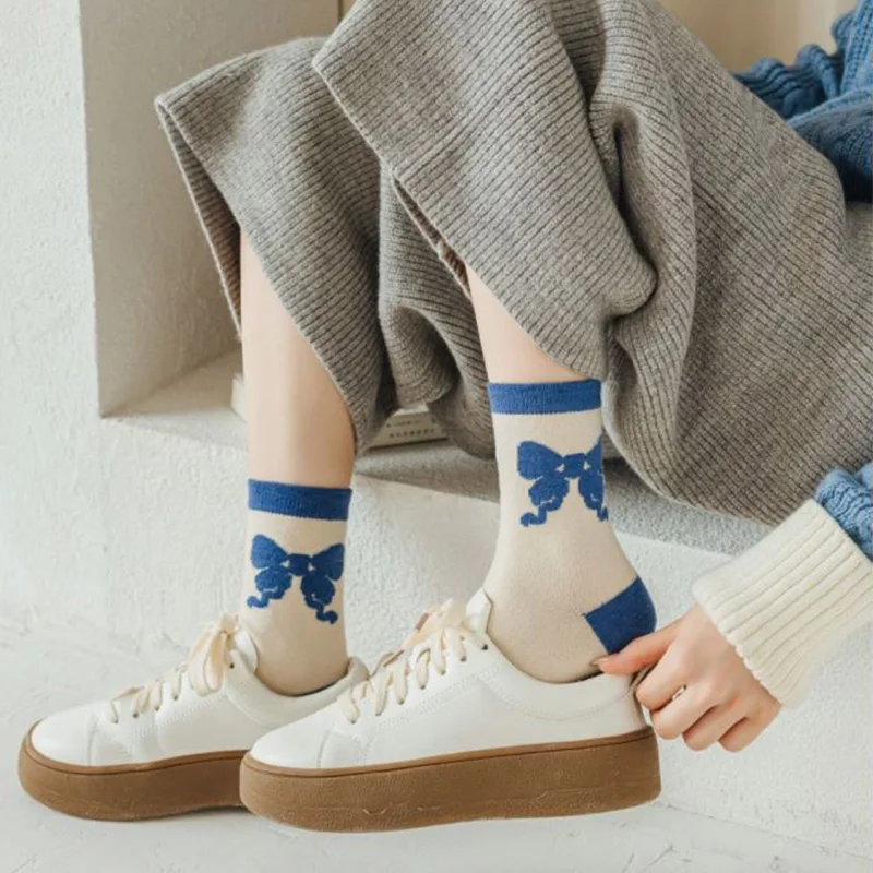 5 Pairs Cold Resistance Long Winter Socks Women Fashion Print  Thick Wool Socks Cartoon Animals Kawaii Leg Warmers Korean Style