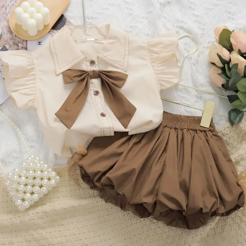 

2023 Korean Fashion Baby Girls Summer Suit Set 2 Pcs Kids Bowknot White Blouse + Brown Bloomers Children Lovely Tops and Bottoms