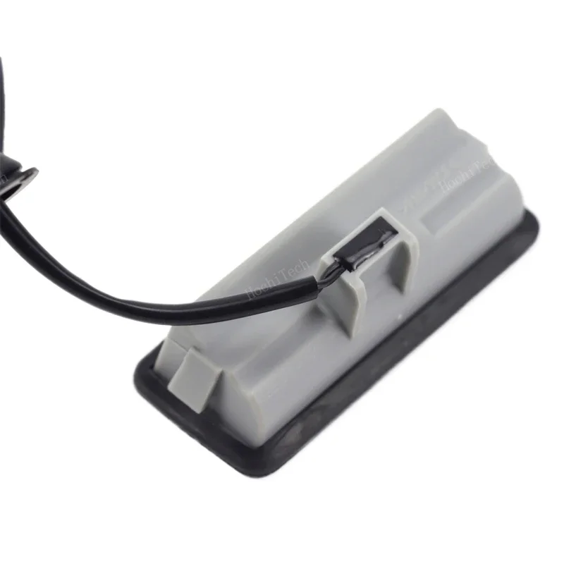 Кнопка блокировки багажника для Ford Focus C-MAX CAP 03-07 CAB 1346324 3M51-19B514-AC RIOLET CA5 2006-2010