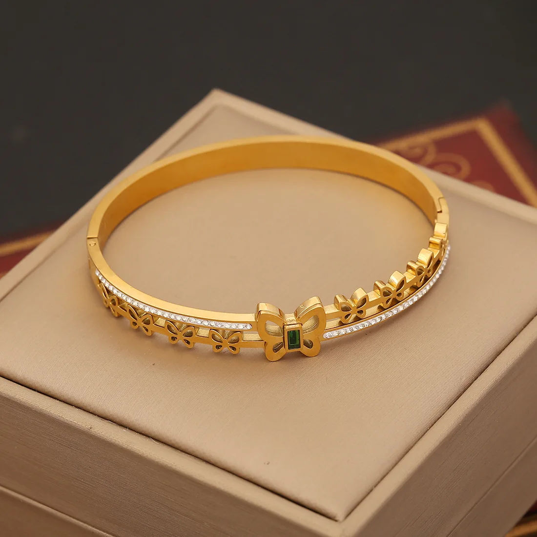 Женский браслет из нержавеющей стали в стиле ретро