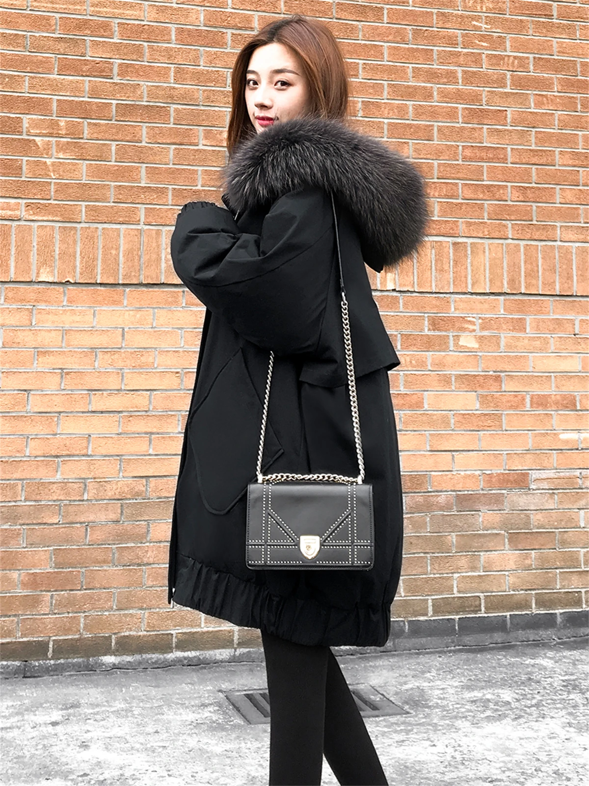 White Duck Down Black Down Jacket For Women's Wear 2022 New Winter Middle And Long Style Loose And Thin Large And Thick Coat