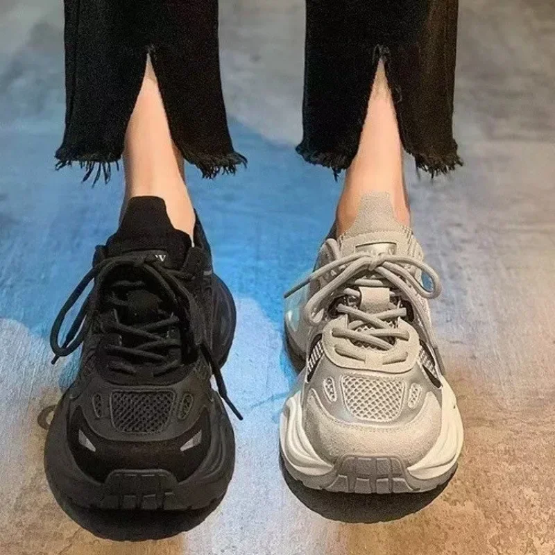 Женские кроссовки с круглым носком разноцветные дышащие из сетчатой ткани на