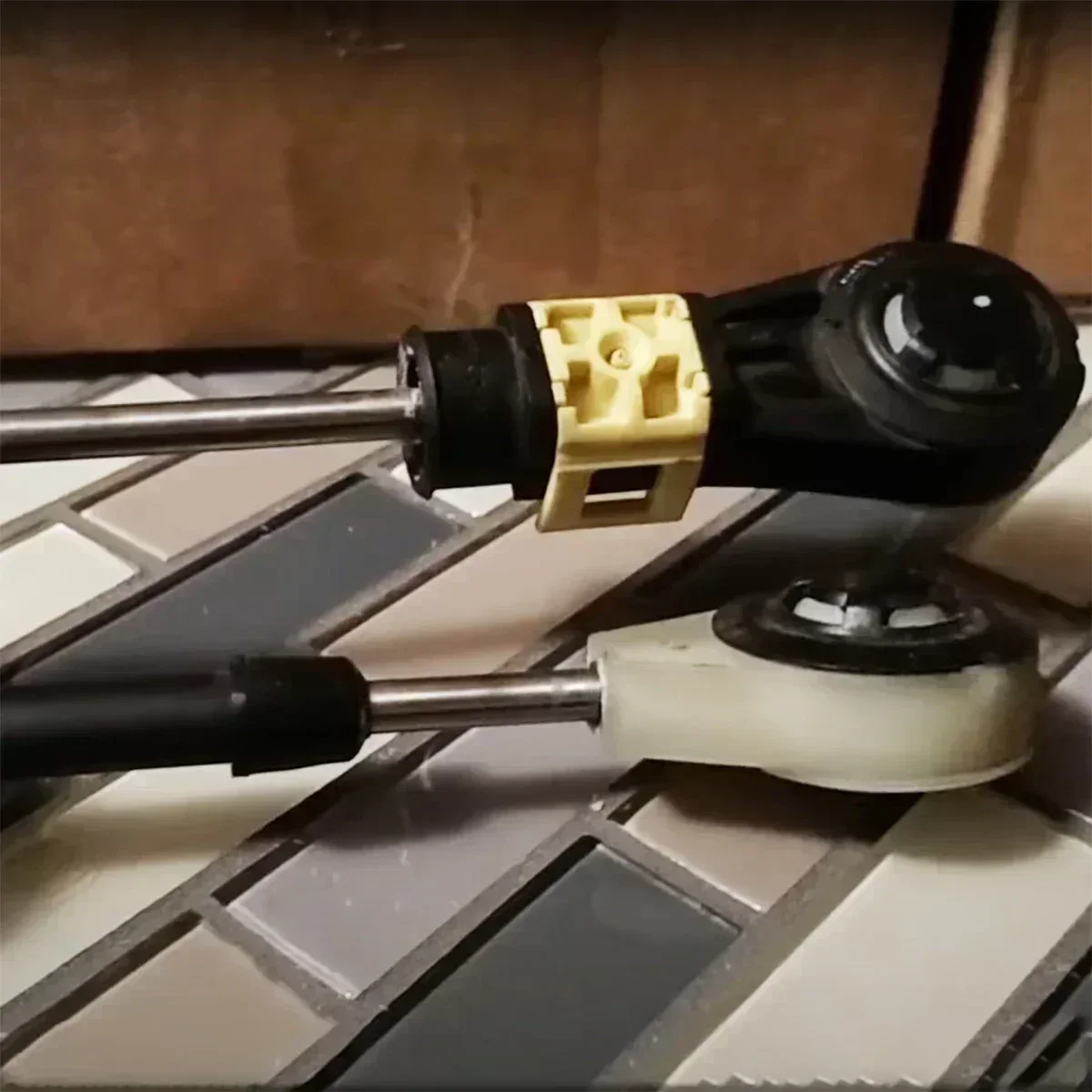 Комплект для замены кабеля управления Ford Fiesta Hatchback Van RWD FWD