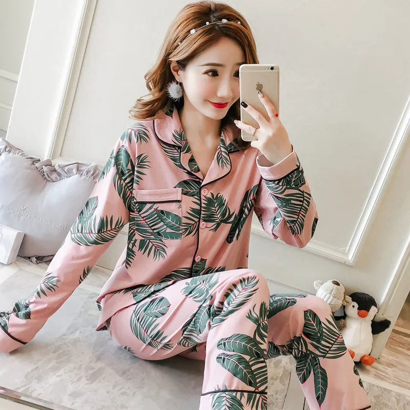 

Spring and autumn cardigan pajamas women's long-sleeved trousers ins cartoon cute thin section home service suit foreign trade