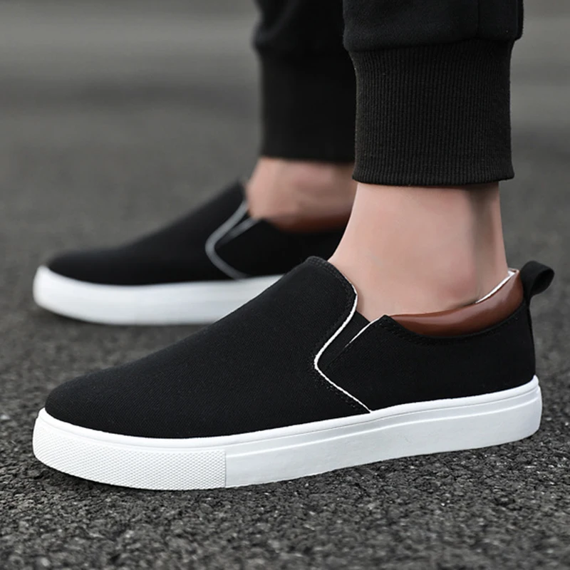 

Breathable Canvas Flats Men Autumn 2022 Slip-on Solid Color Platform Sneakers Man Comfortable Flat Heels Casuals Walking Shoes