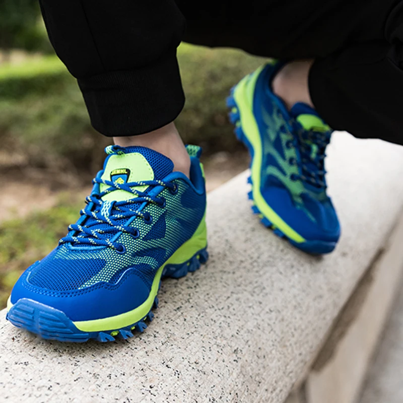 Men Breathable Sneakers New Fashion Shoes for Women Climbing Hiking Shoes Outdoor Sports Sneakers