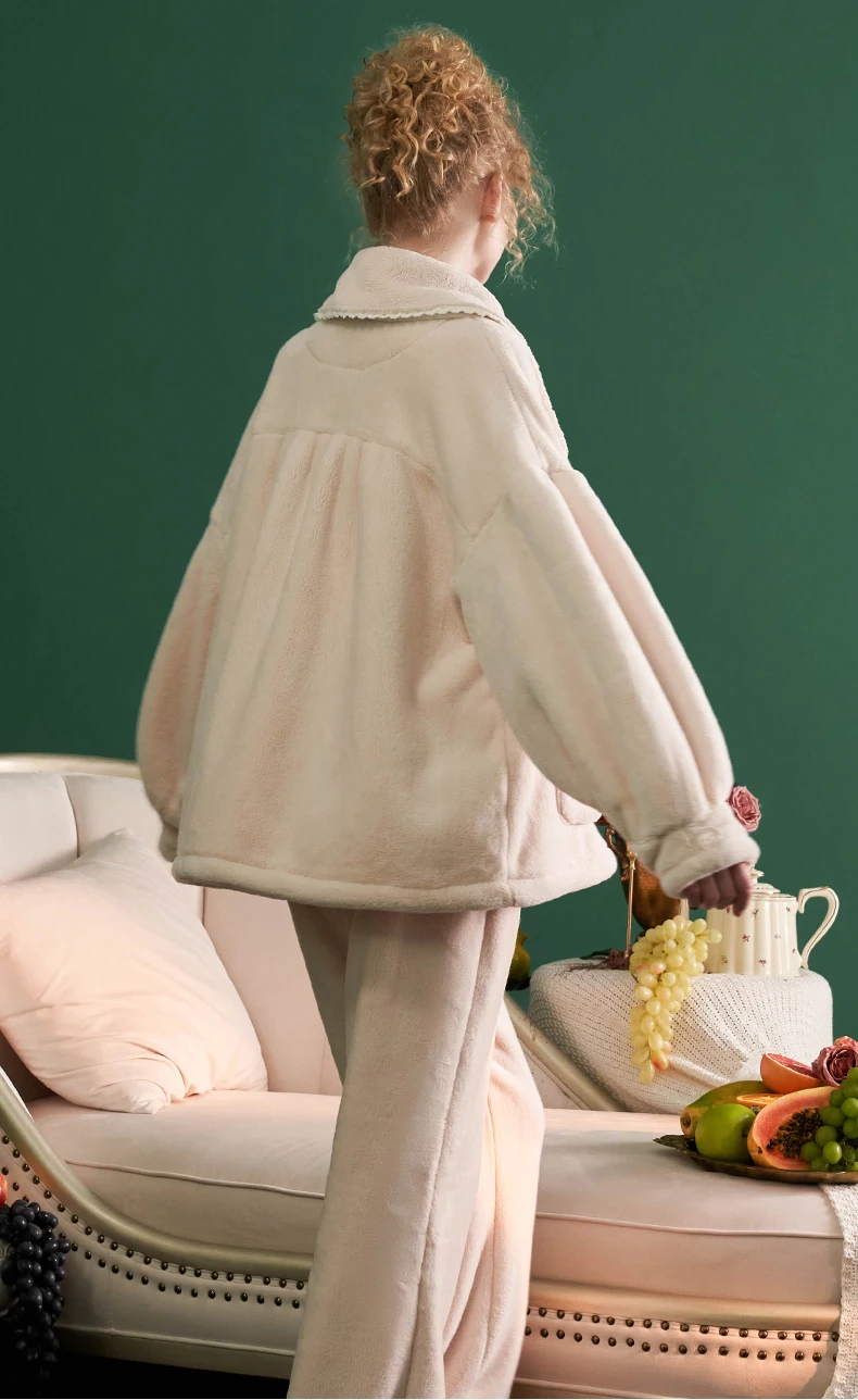 Рисунок 3 - Пижама зимняя женская домашняя