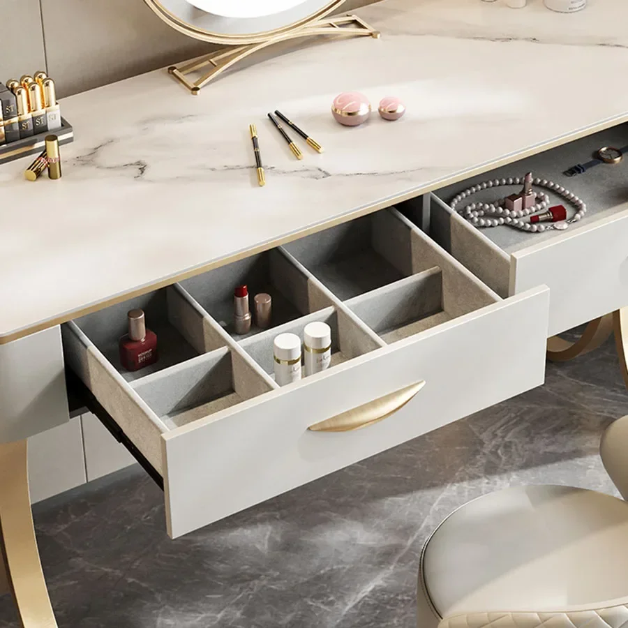 Итальянский туалетный столик маленький доступный высокий угловой для спальни