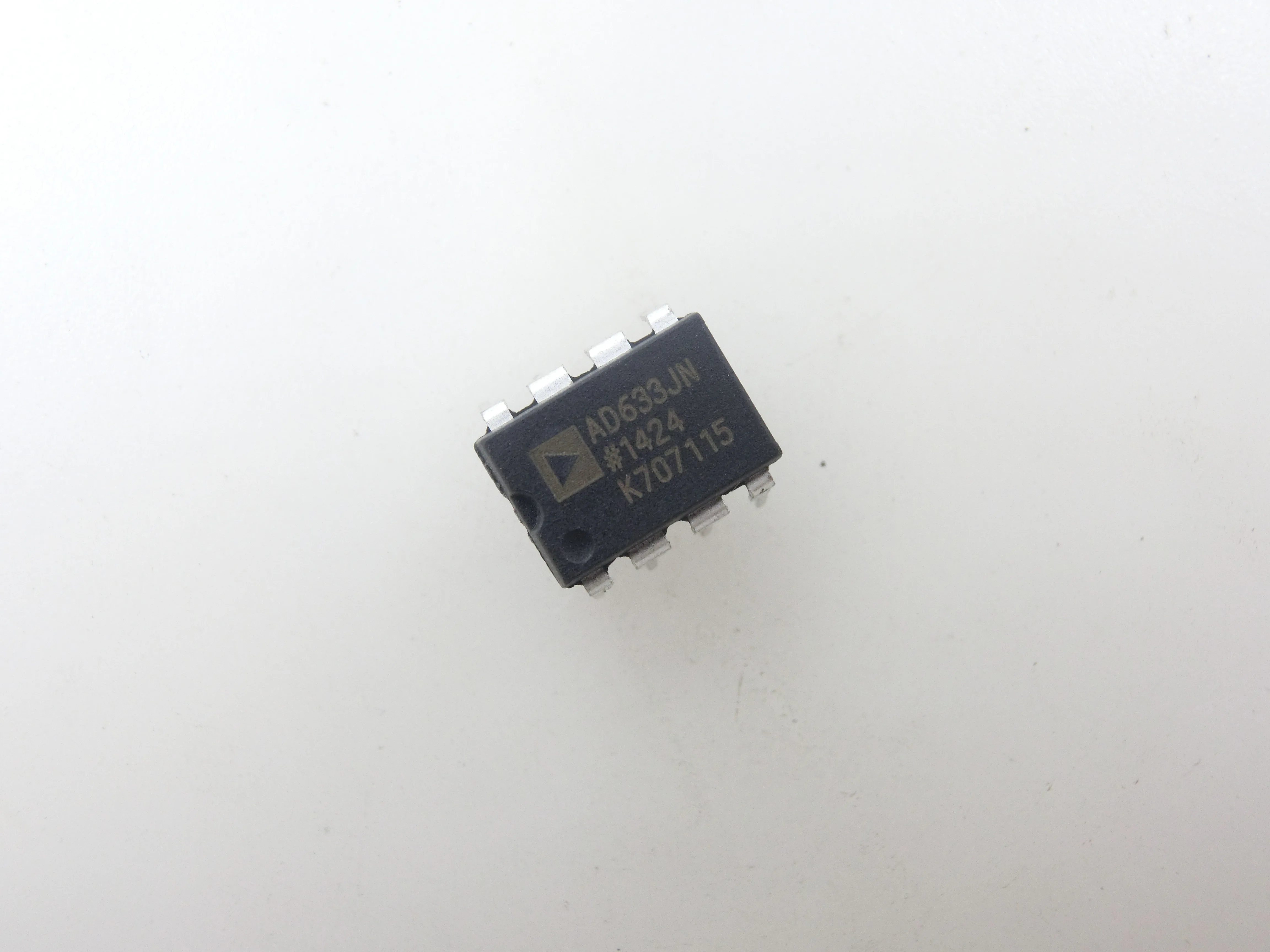 

10 шт. ~ 50 шт. оригинальный AD633JN AD633JNZ AD633AN DIP8