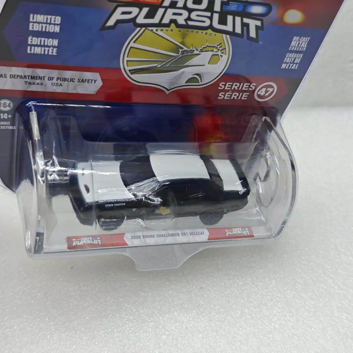Фото Greenlight 1:64 Hot Pursuit Series 47 2020 Dodge Challenger SRT Hellcat Texas Police 43050-E Коллекционная модель автомобиля №4