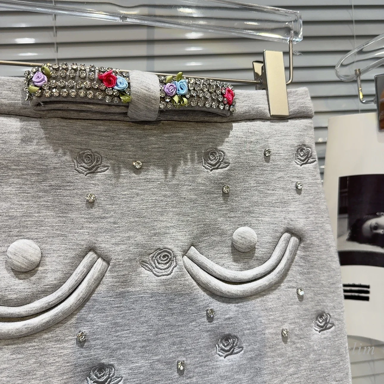 Осенний Новый цветной цветочный бриллиантовый воротник тисненый космический