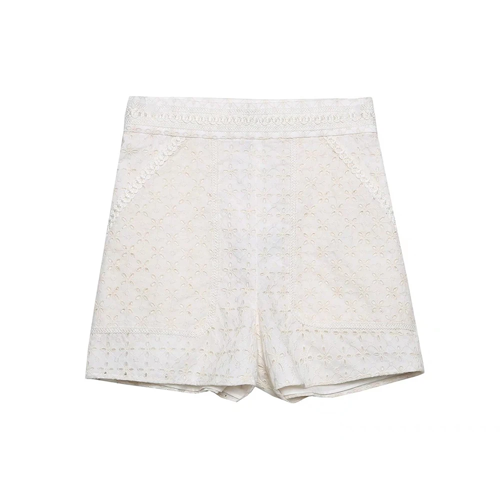 

PB & ZA2022 spring and summer new women's clothing fashion temperament leisure loose literary style hollow embroidered shorts
