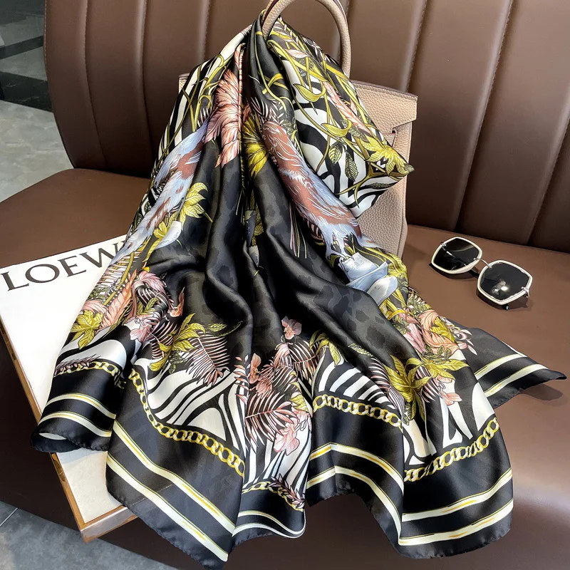 

Luxury Brand 2022 Silk Scarf Women Large Shawls Pashmina Hijab Foulard Echarpe Design Print Lady Beach Stole Head Scarves