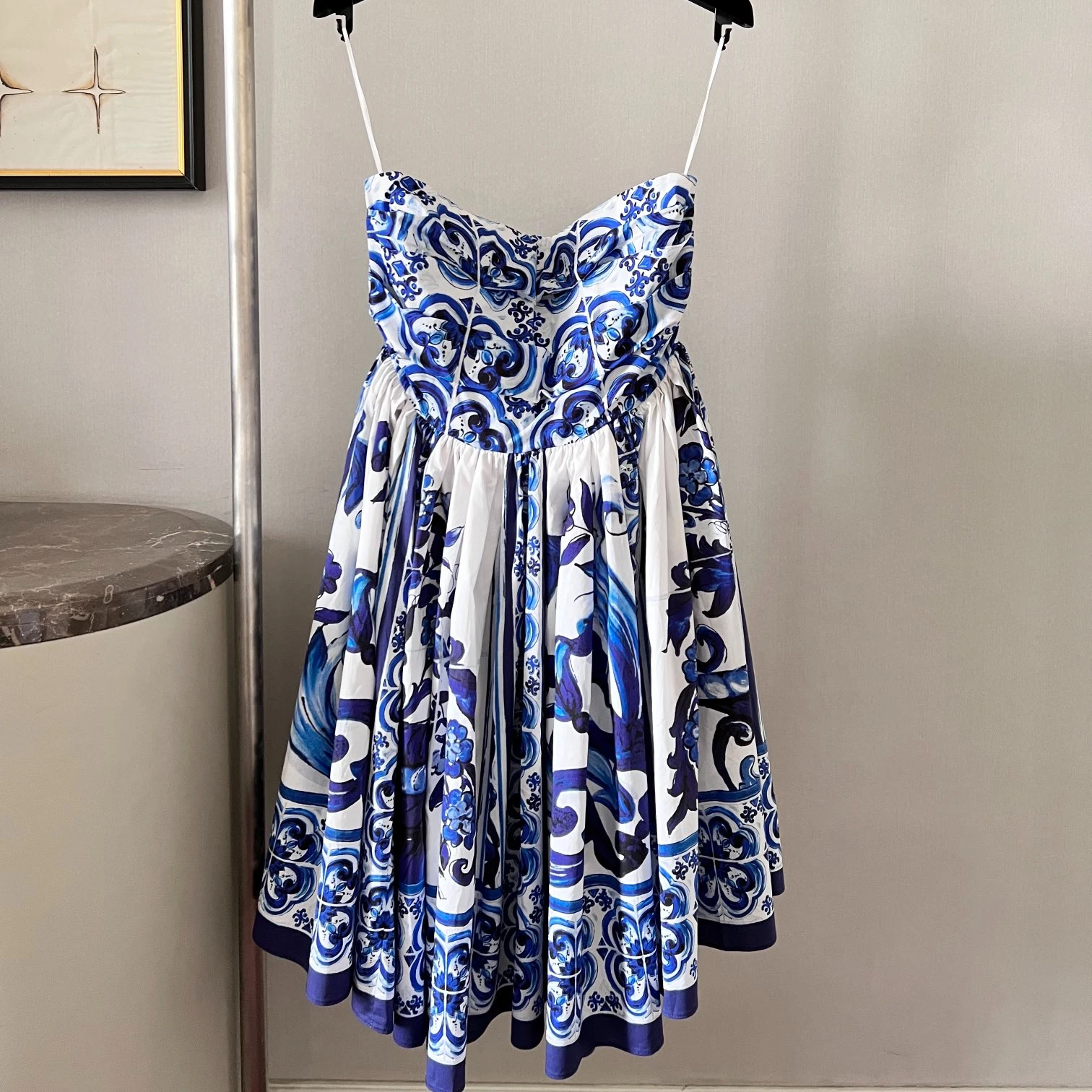 

Новинка лета 2022, голубые и белые Плиссированные Вечерние Платья-мини без бретелек с принтом