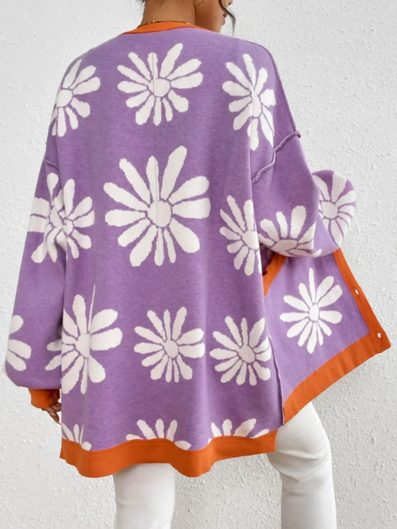 Новый женский модный осенне-зимний свитер с v-образным вырезом и принтом