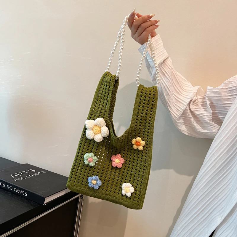 

2023 New Woven Hollow Armpit Bag for Women Luxury Pearl Shoulder Bag Cute Flower Woven Purses and Handbag Designer Crossbody Bag