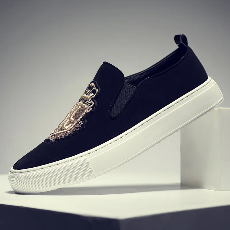 

Zapatos De Hombre Men Vulcanized Shoe SpringAutumn Casual Shoe Lazy Loafers British Embroidered Comfortable Footwear Men Sneaker