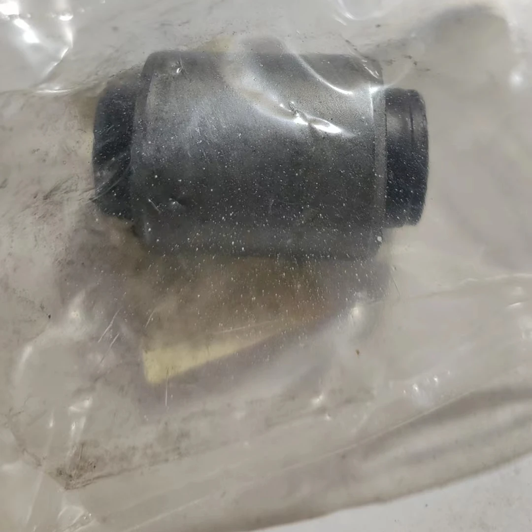 Передняя нижняя втулка рычага управления 20204AJ000 оригинальной для Subaru Impreza Forester