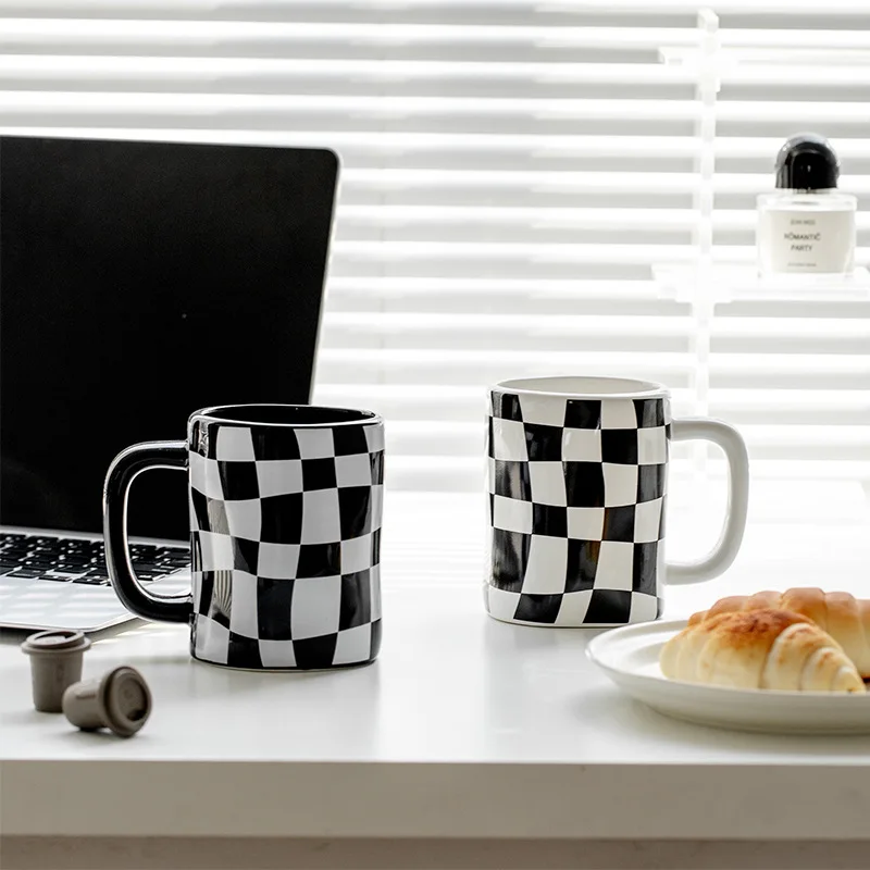 

Nordic Coffee Mug Black and White Checkerboard Mug Ceramic Cup Ins Coffee Cup Couple Cups Afternoon Tea Cups Creative Mugs