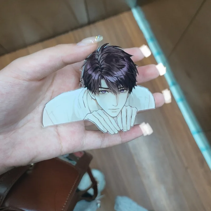 Акриловый зажим Loves And Deep Space Caleb