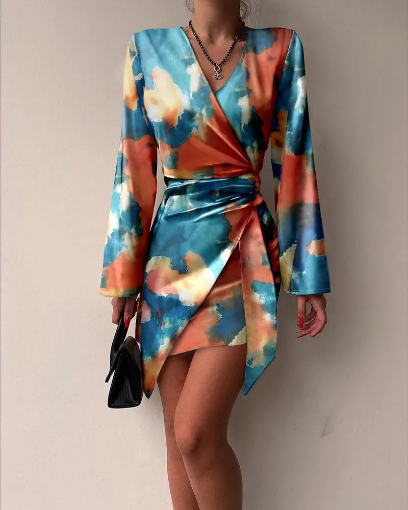 

Women Long Sleeve Party Dress Lady Elegant Spring Summer V Neck Wrap Short Dress Fashion Vintage Printed Slim Mini Dress Vestido