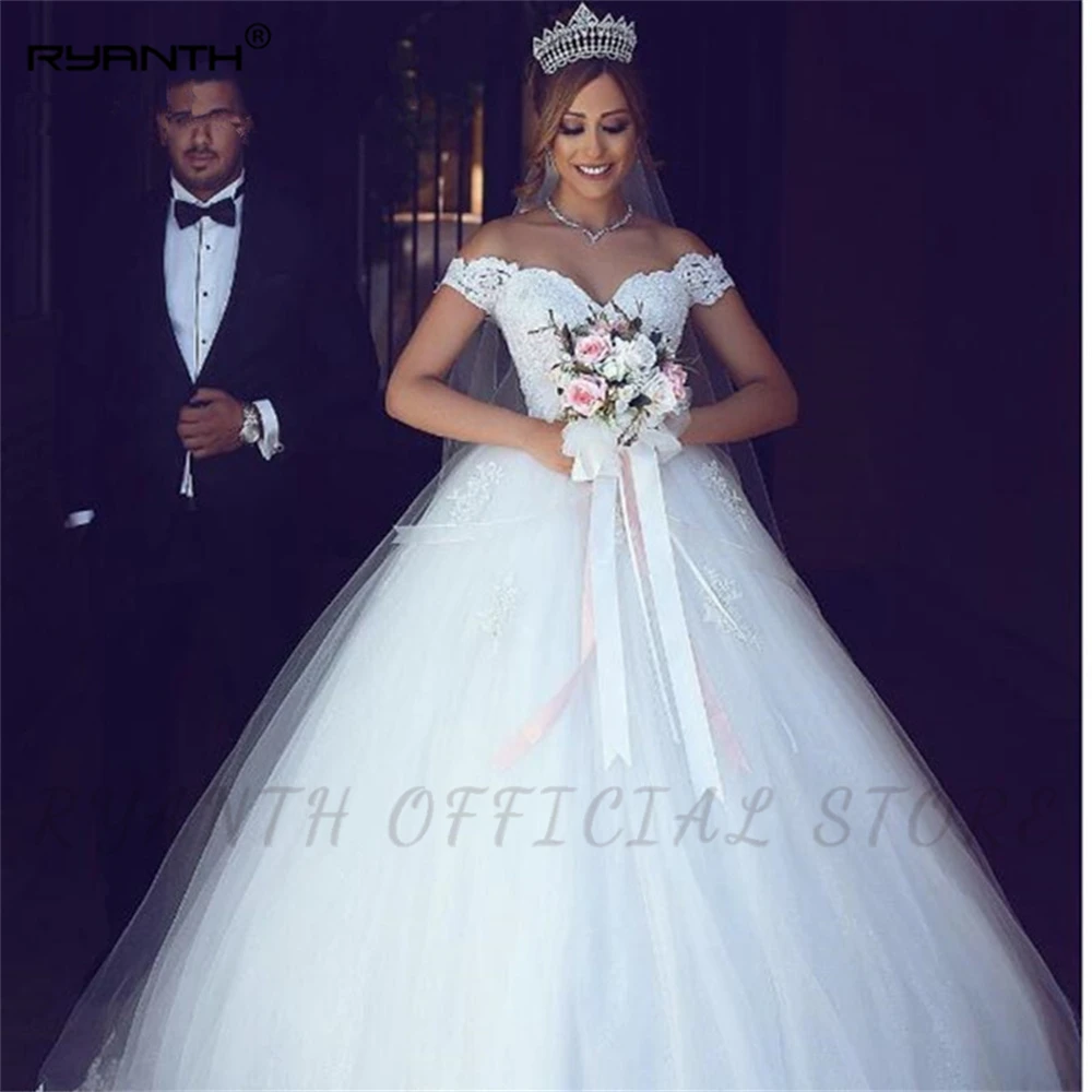 

Ryanth Elegant A-Line Sweetheart Off the Shoulder Court Train Tulle Wedding Dress See-through Back Appliques Lace Bridal Gowns