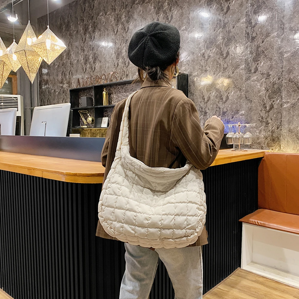 

Simply Crossbody Bags PU Leather Solid Color Simple Eiderdown Handbag Totes Travel Small Handbags for Women 2020