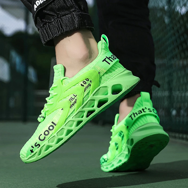 Running Shoes for Men Women Sneakers Breathable Fly Woven Sport Shoes Stylish Trend Leisure Couple Footwear Size 36-48