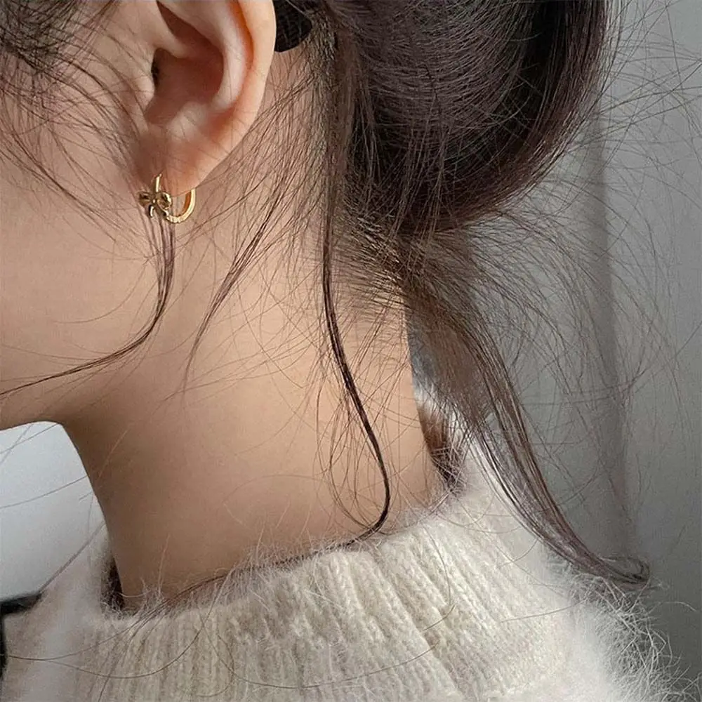 

Gold/Silver Lady Metal circle earrings Oval earrings Bow Hoop earrings Fashion Women Ear Jewelry
