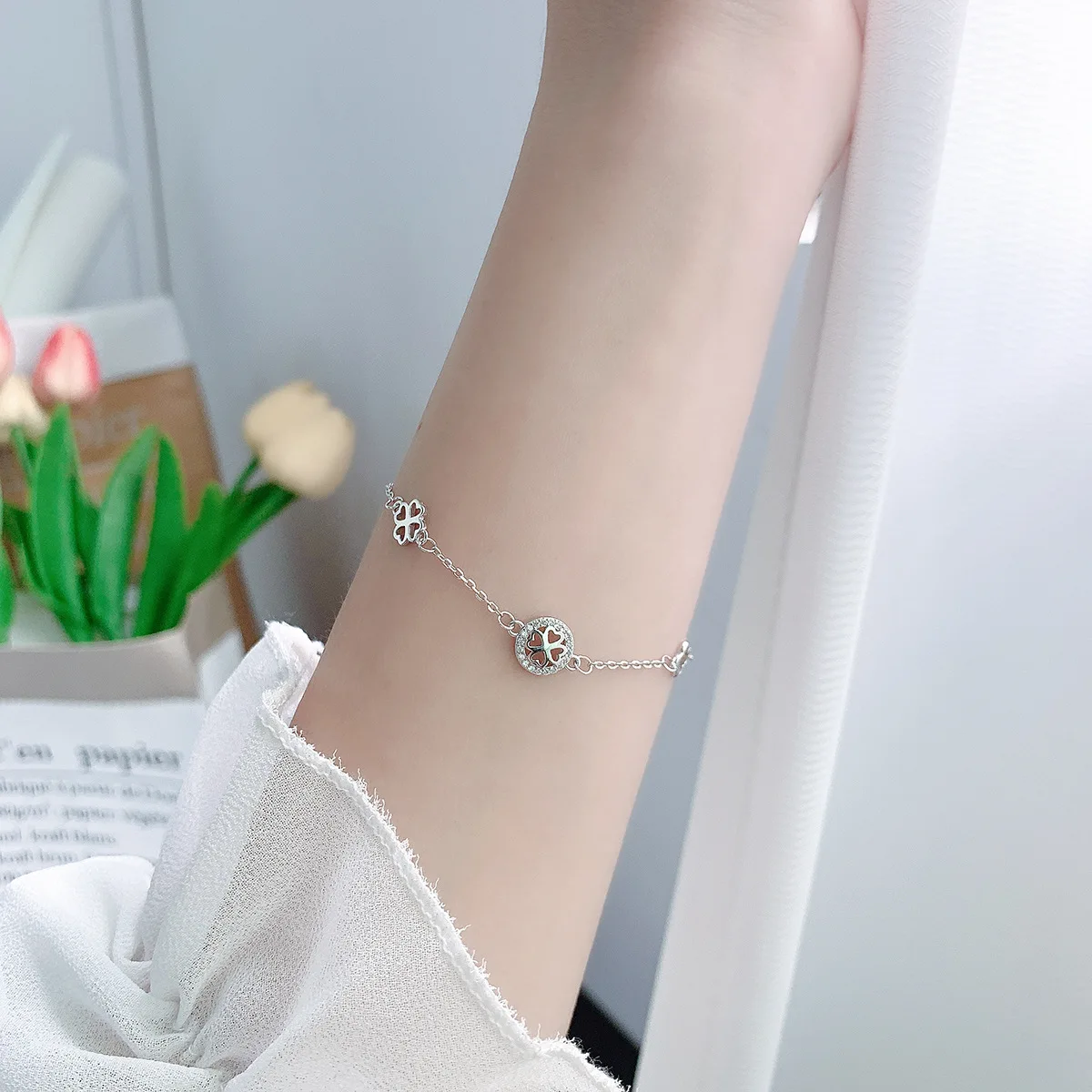 Шикарный и уникальный браслет из чистого серебра S925 с бриллиантовой