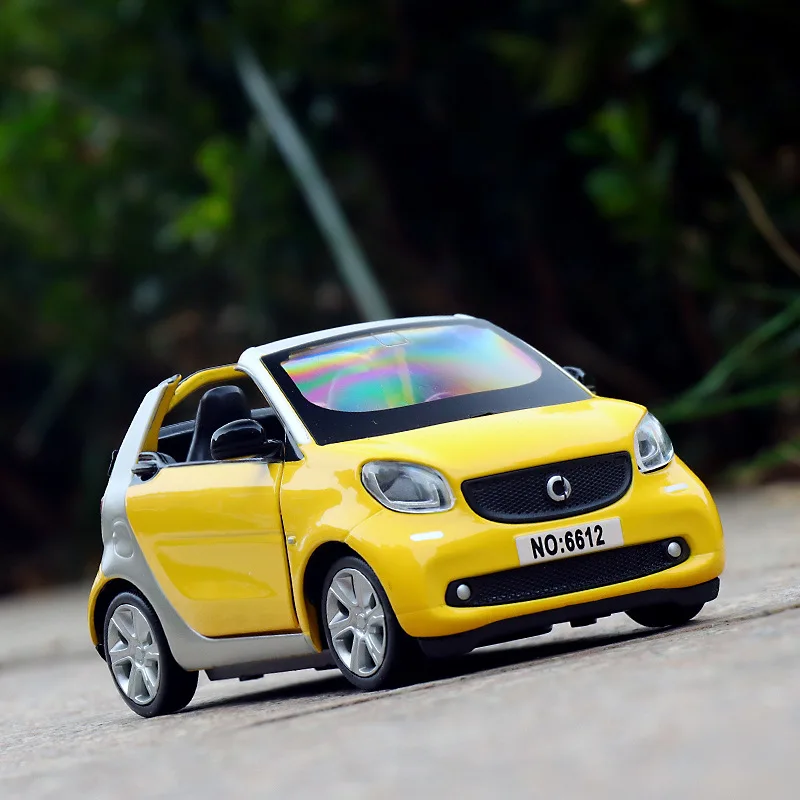 

1:32 SMART Simulation Car Alloy Car Model Diecast Metal Toy Vehicles Mini Car Model Collection Children Toy Gift F83