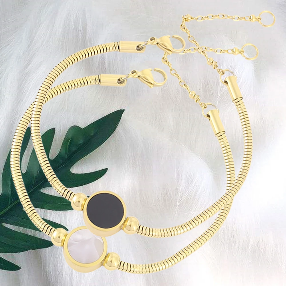 

Fashionable Stainless Steel Inlaid Shell Chain Bracelet For Women Trendy Three Color Geometric Hip-Hop Jewelry Wholesale Gift