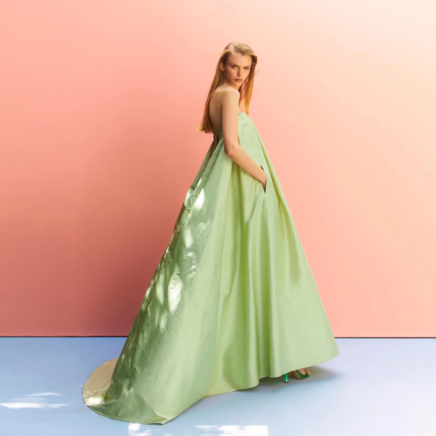 

Simple Loose Mint Green Pregnant Women's Dresses With Pockets Strapless A-line Long Maxi Gowns Simple Party Dress Satin Robe