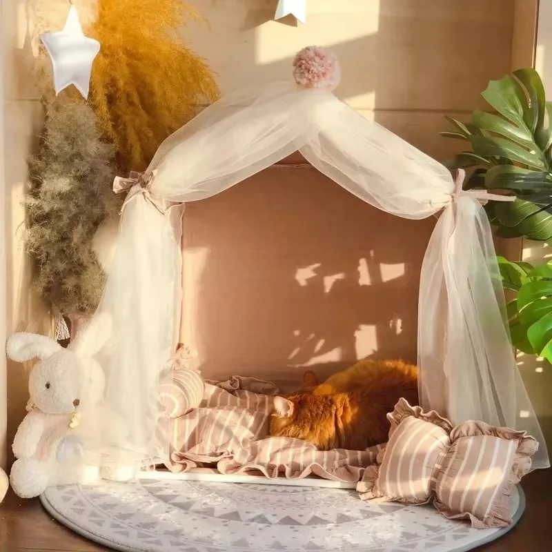 Фото Ортопедическая лежанка FurStarAll-Season со съемной подушкой для щенков и котят ‌   Princess Pet Palace - Моющаяся в машинке лежанка для маленьких собак №4