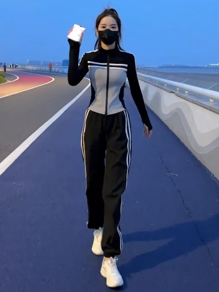 Комплект спортивных брюк для отдыха комплект с длинным рукавом на весну и осень