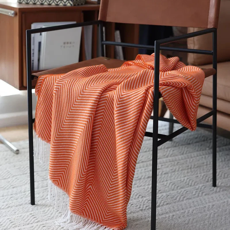 Женское плетеное одеяло в стиле ретро елочку