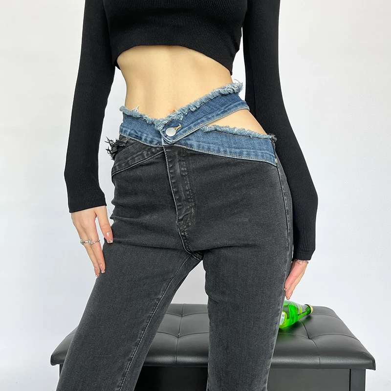 

Микро расклешенные джинсы с вырезами, стройнящие напольные швабры и прямые брюки с низкой талией